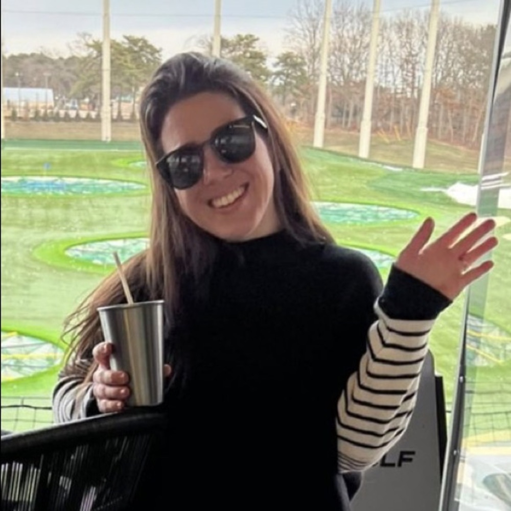 Meet your Posher, Danielle